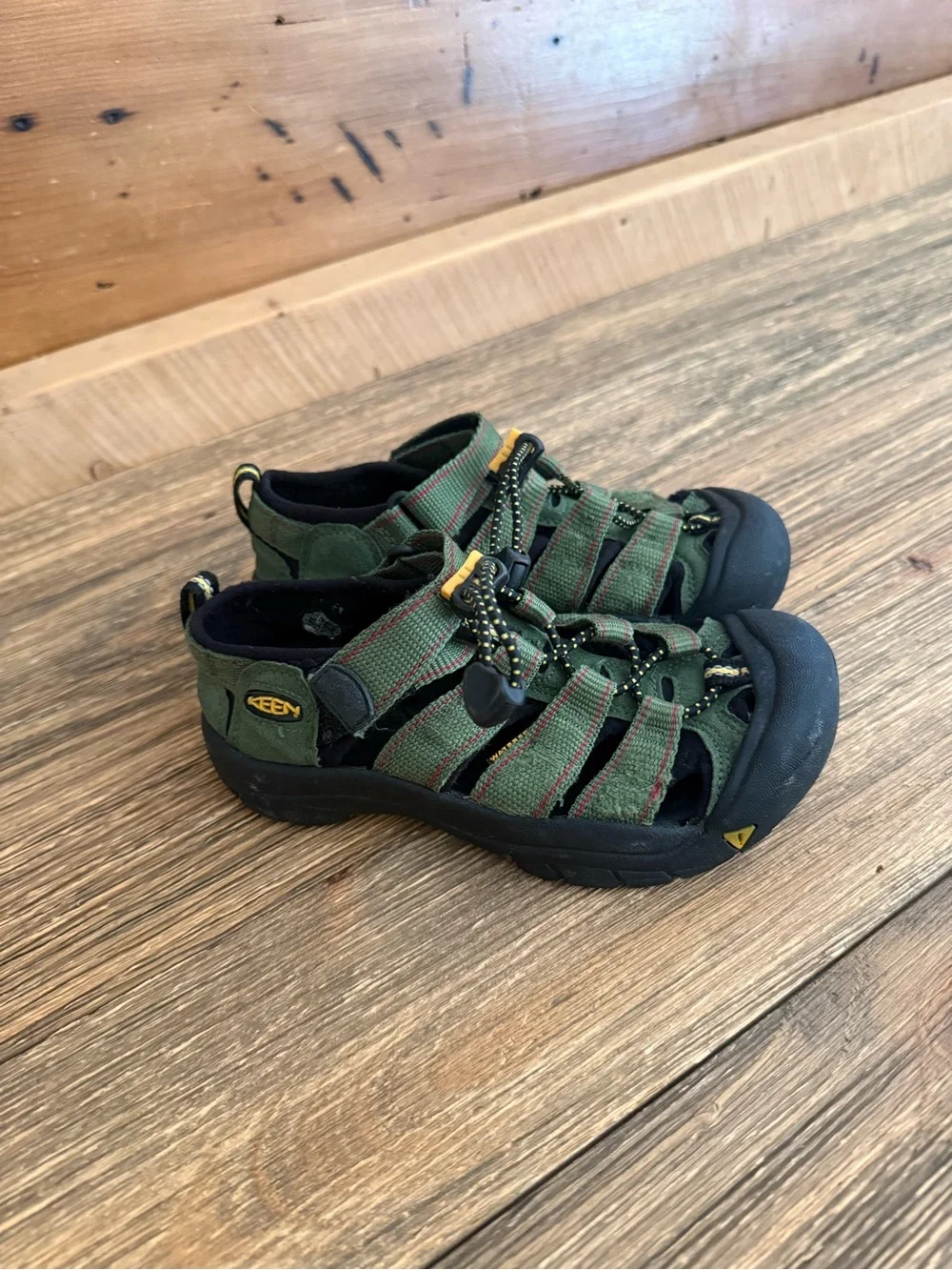 Keen Kids Green and Black Closed-Toe Sport Sandals